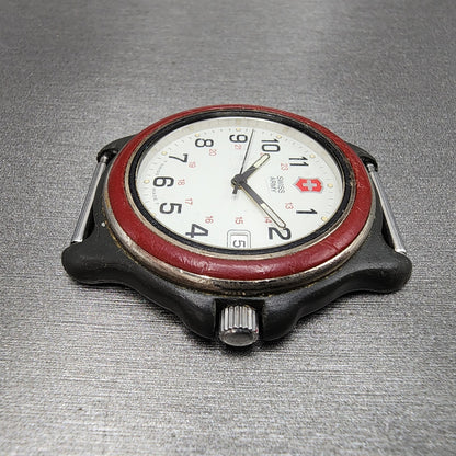 Victorinox Swiss Army Watch Men 39mm White Dial Black Tone Date Round New Batt5