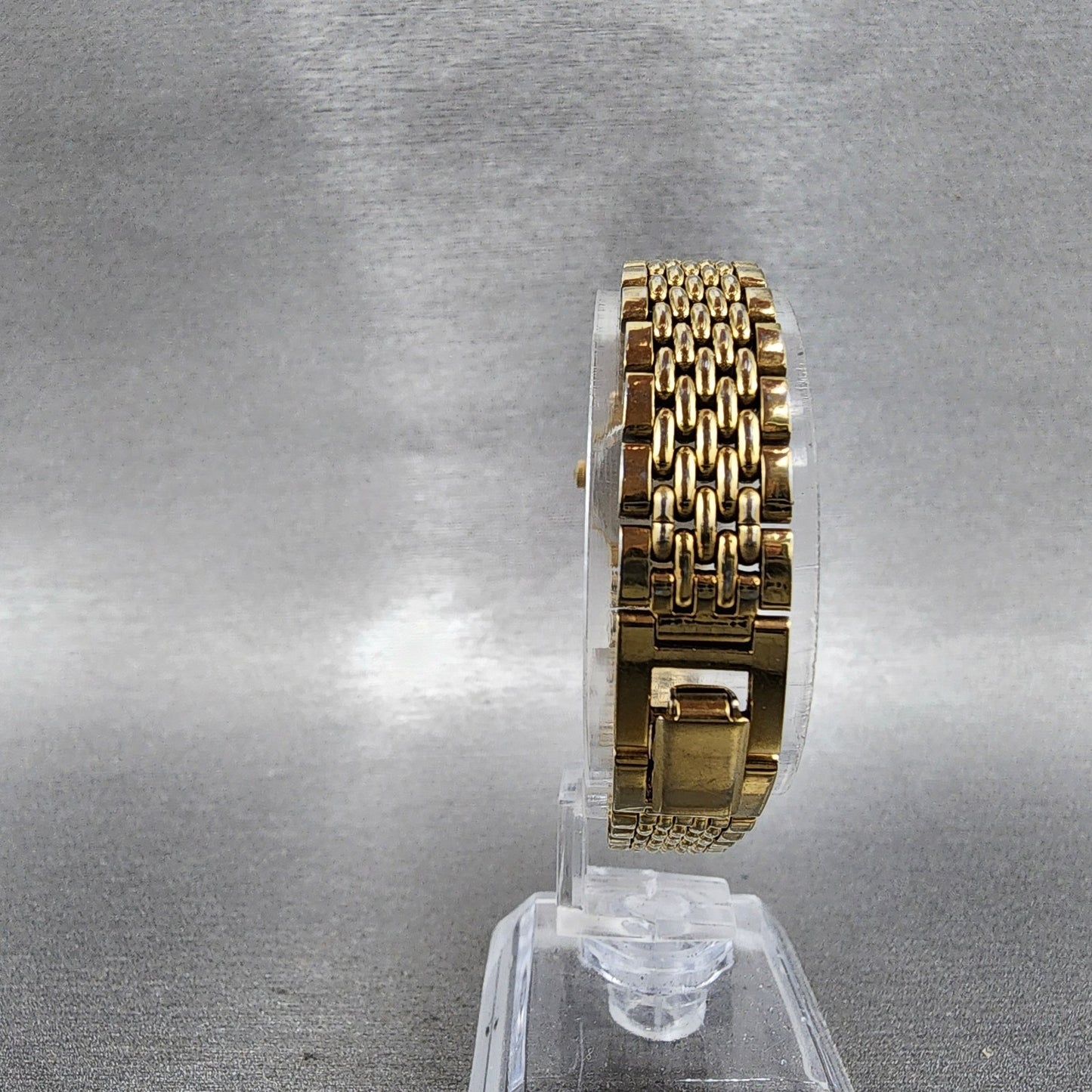 Seiko Watch Women 19mm White Dial Gold Tone Round V4010289 New Battery7