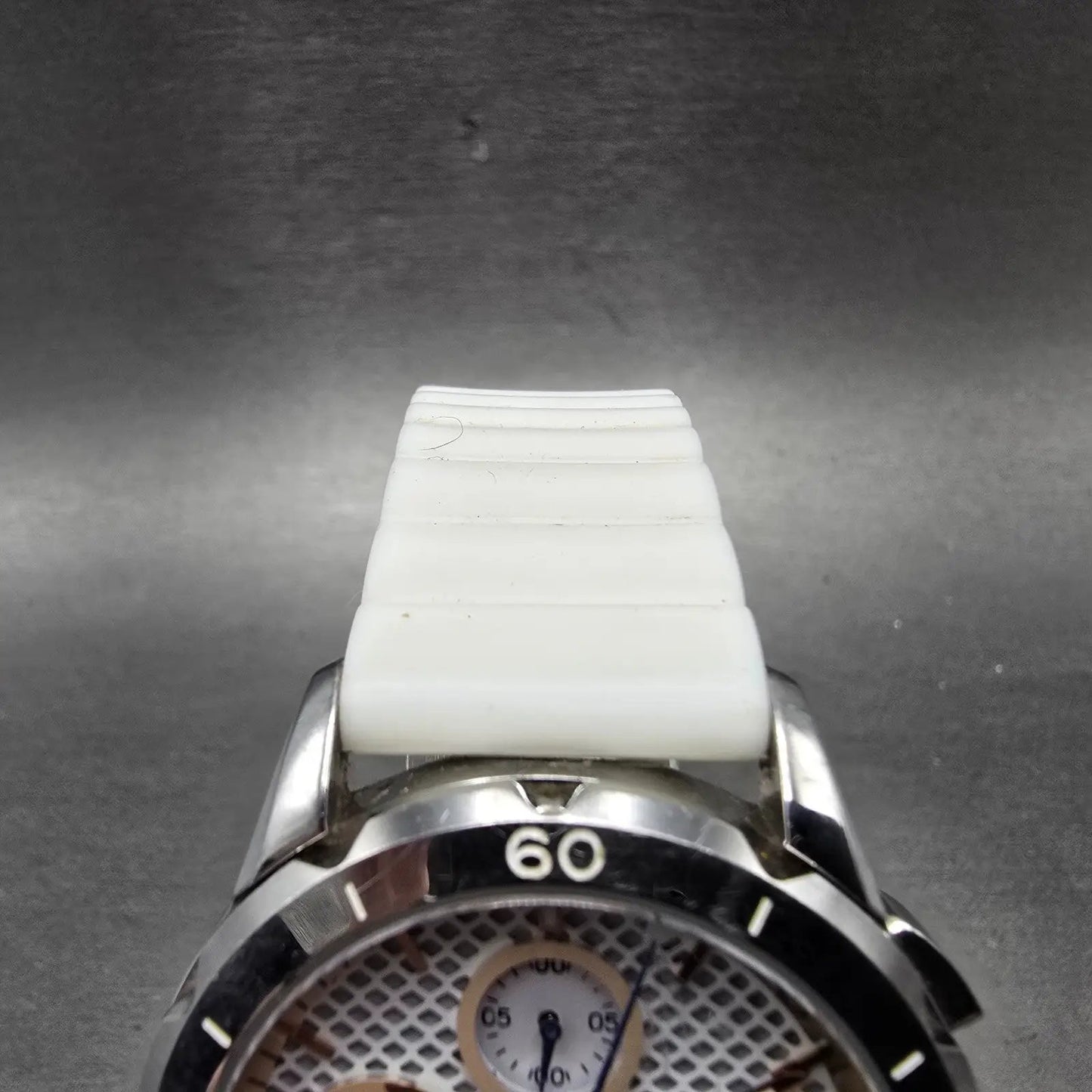 Fossil Chronograph Watch Women 39mm White Dial Silver Tone Date ES4024 New Batt4