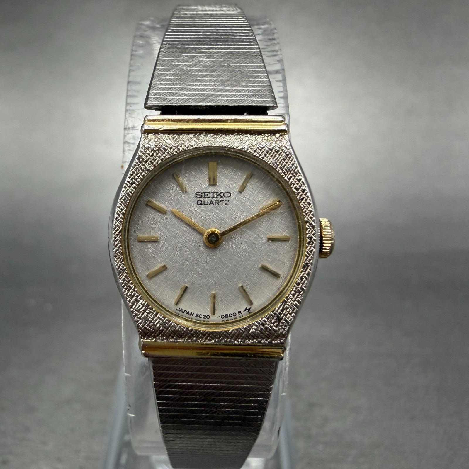 Seiko Watch Women 16mm Silver Dial Two Tone Round 2C20-0259 New Battery 56G0