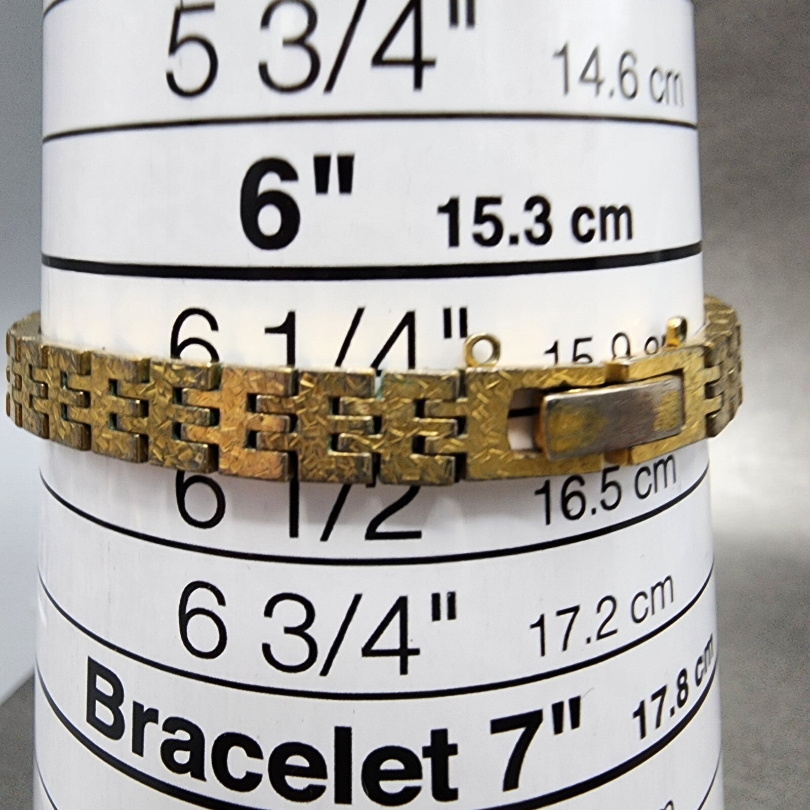 Seiko Watch Women 17mm Gold Dial Gold Tone Oval 14007389 New Battery Vintage A110