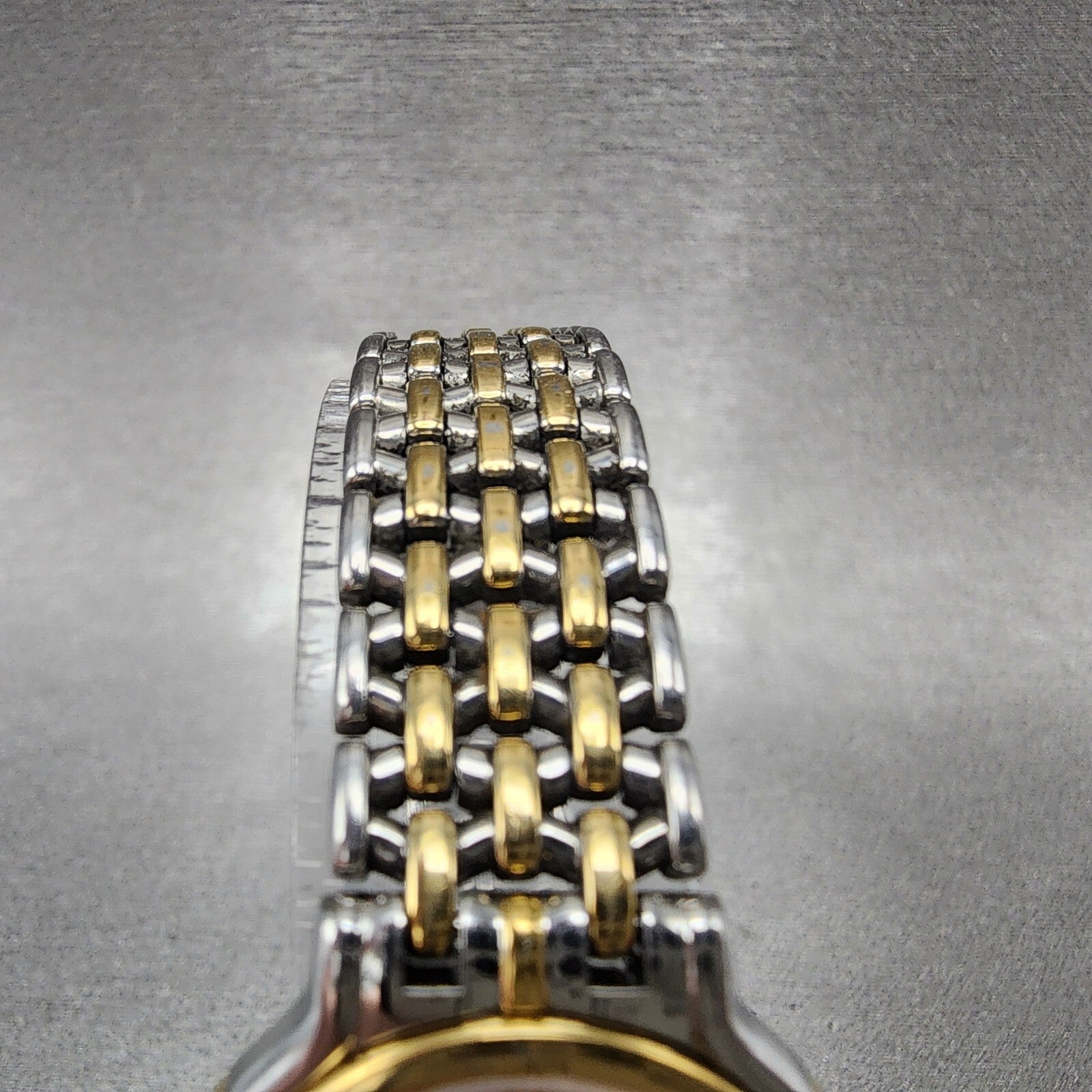 Seiko Exceline Watch Women 24mm Silver Dial Two Tone Round 73200410 New Battery4