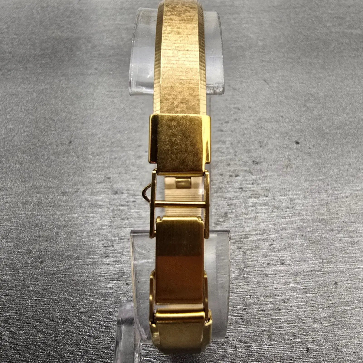 Seiko Watch Women 12mm Gold Dial Gold Tone Rectangle 2E20-6259 New Battery VTG7