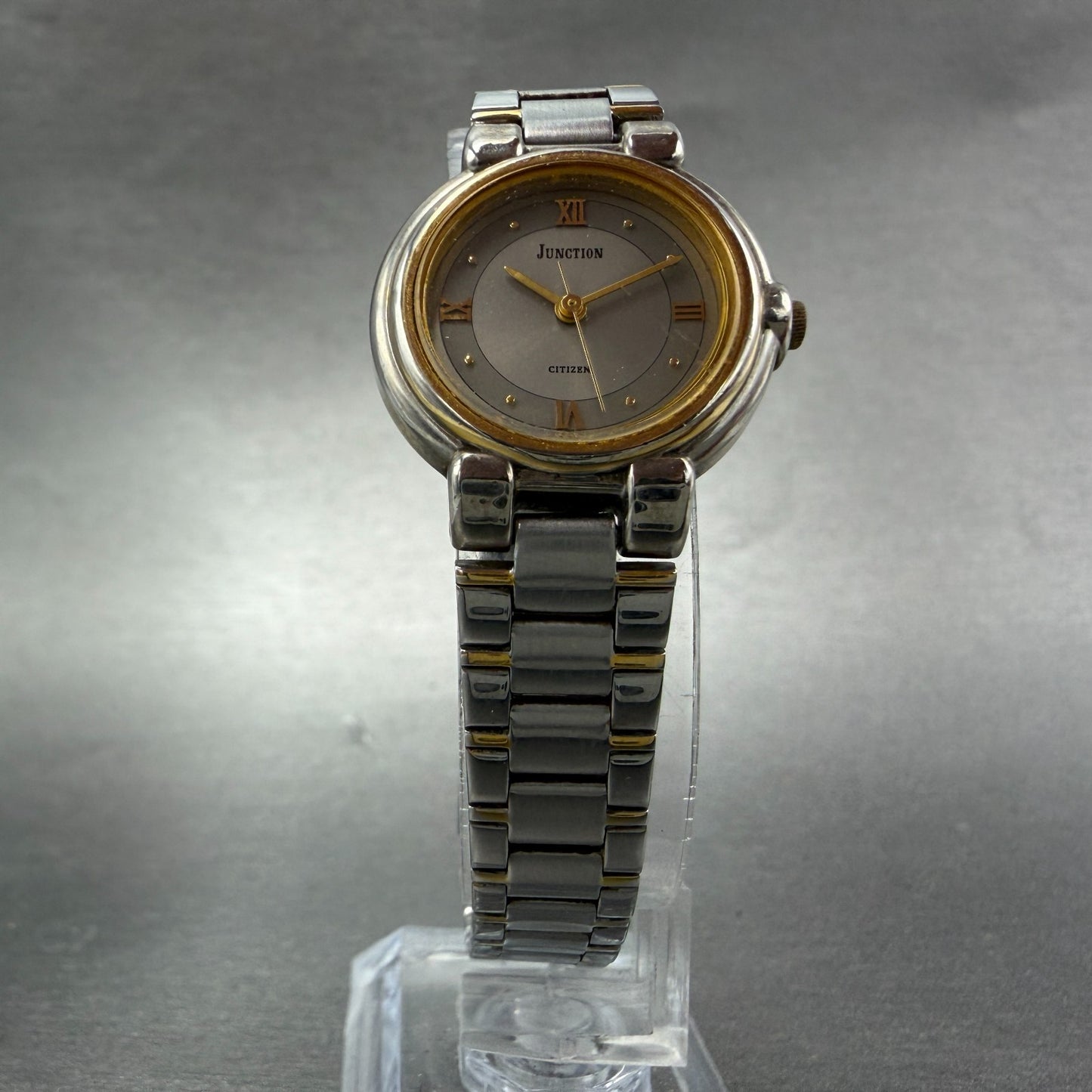 Citizen Junction Watch Women 25mm Silver Dial Two Tone Round 6031-343581 NewBatt5