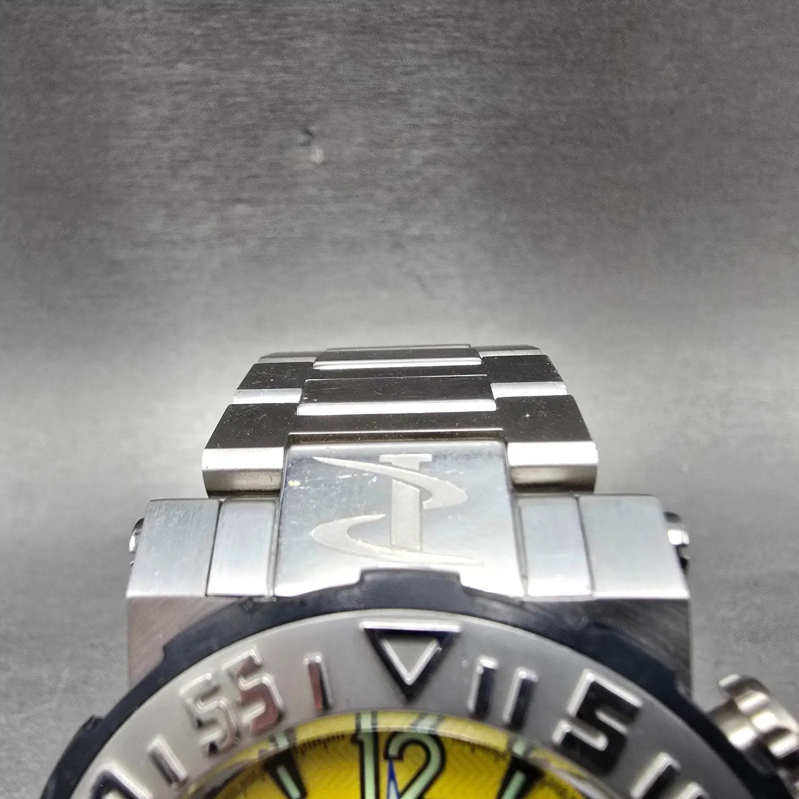 Invicta Reserve Chronograph Dive Watch Men 46mm Yellow Dial Steel New Battery4
