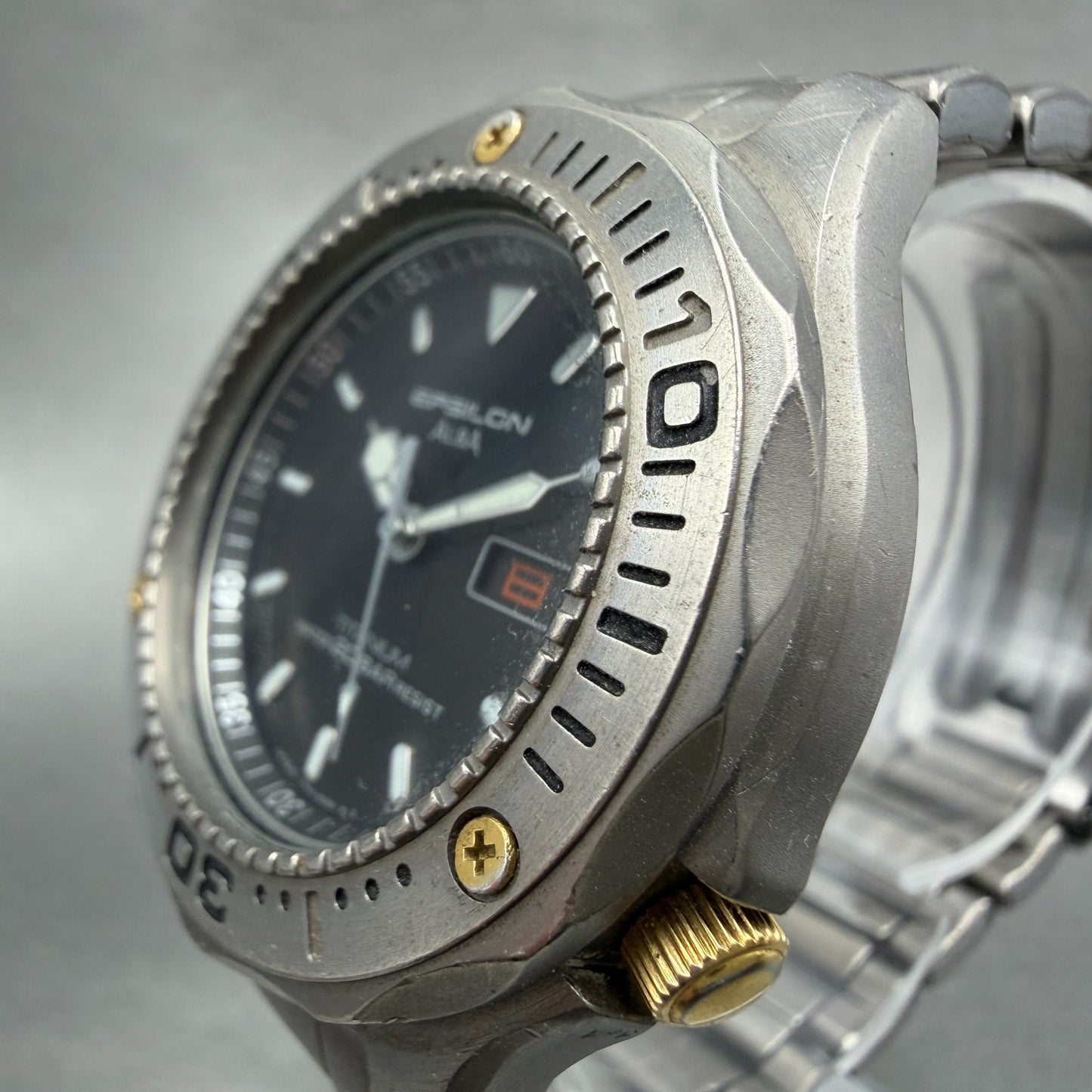 Seiko ALBA Epsilon Dive Watch Men 39mm Black Dial Titanium Daydate Round New Bat2