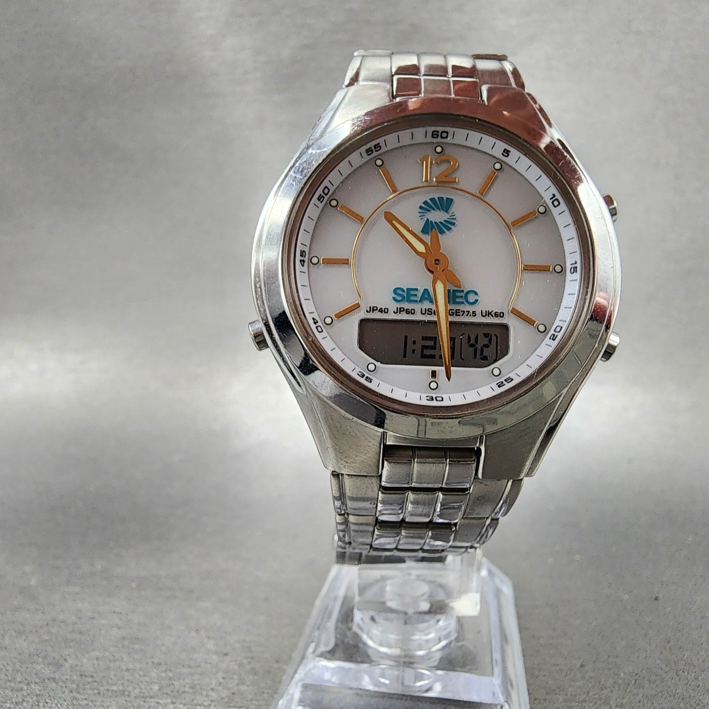 Casio Lineage LCWM200 Watch Men 38mm White Dial Steel Analog Digital Solar Runs5