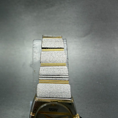 Seiko Watch Women 19mm Silver Dial Two Tone Oval Vintage 1400-8519 New Battey4