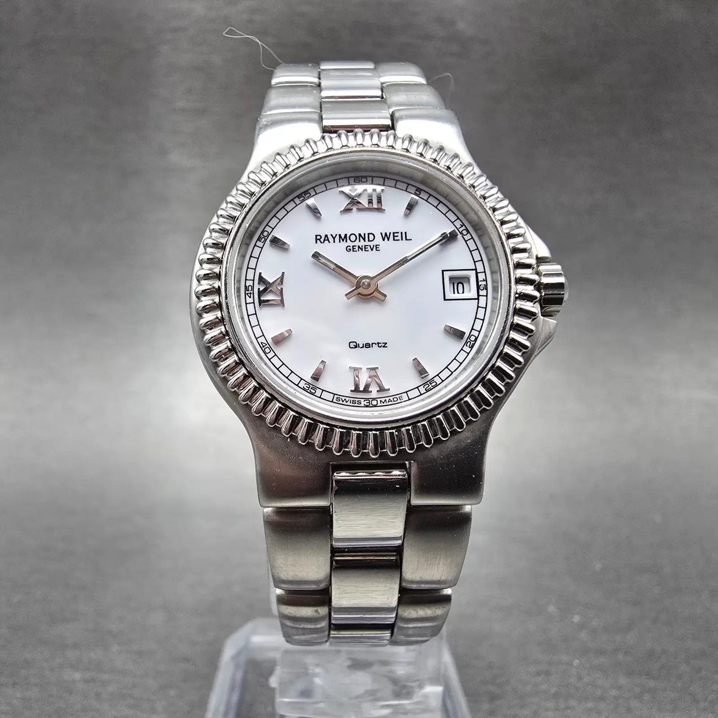 Raymond Weil Watch Women 26mm White Dial Silver Tone Date Round 9270 New Battery6