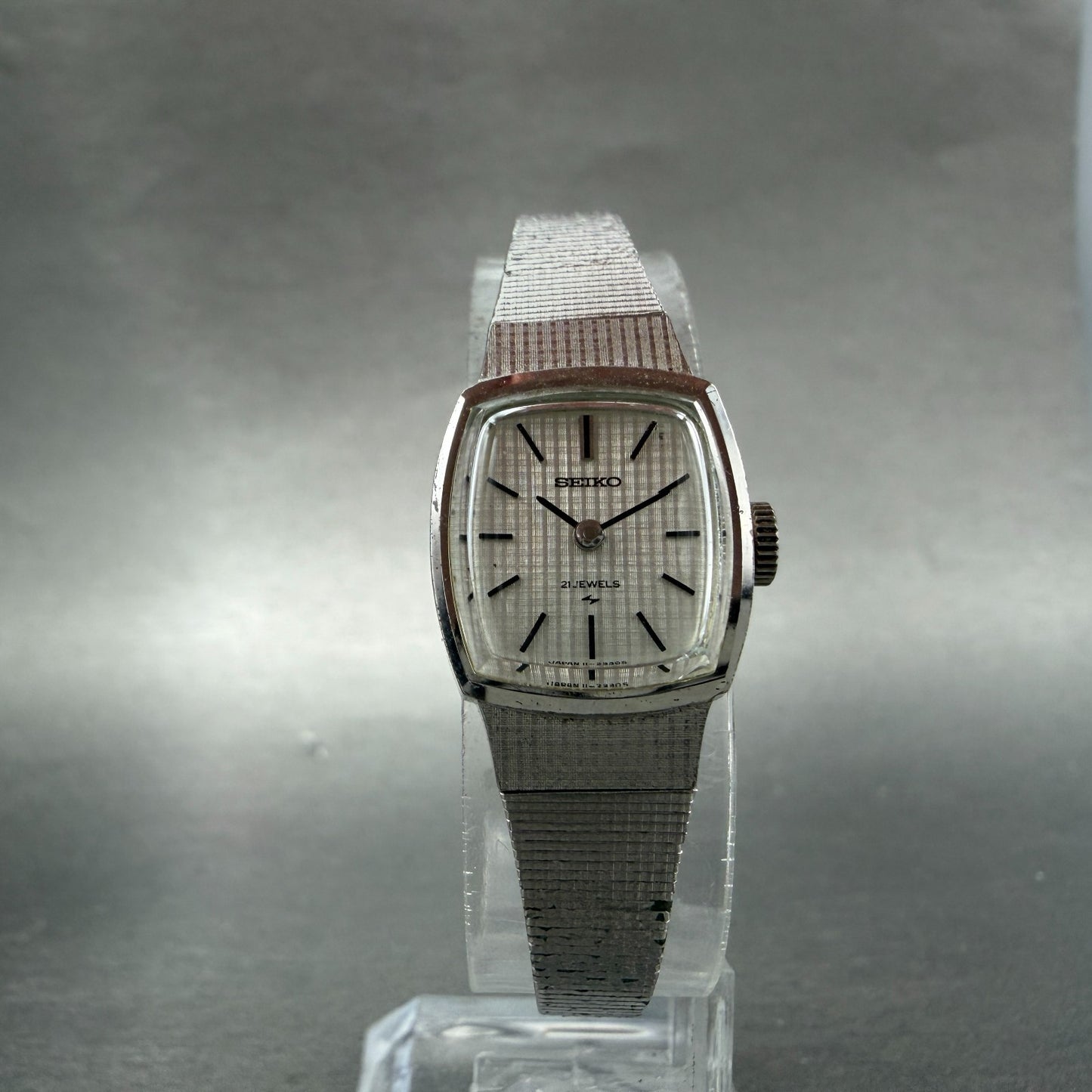Seiko Watch Women 17mm Silver Dial Silver Tone Rectangle Manual 11-3610 Runs5