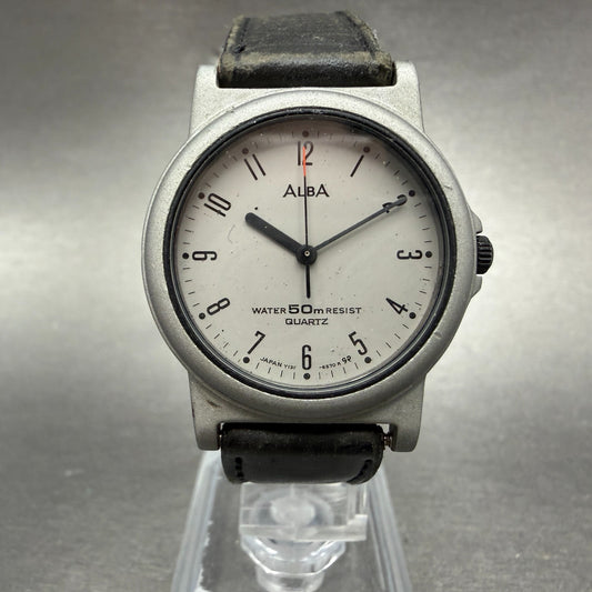 Seiko ALBA Watch Women 30mm Gray Dial Gray Tone Round Y131-6100 New Battery0