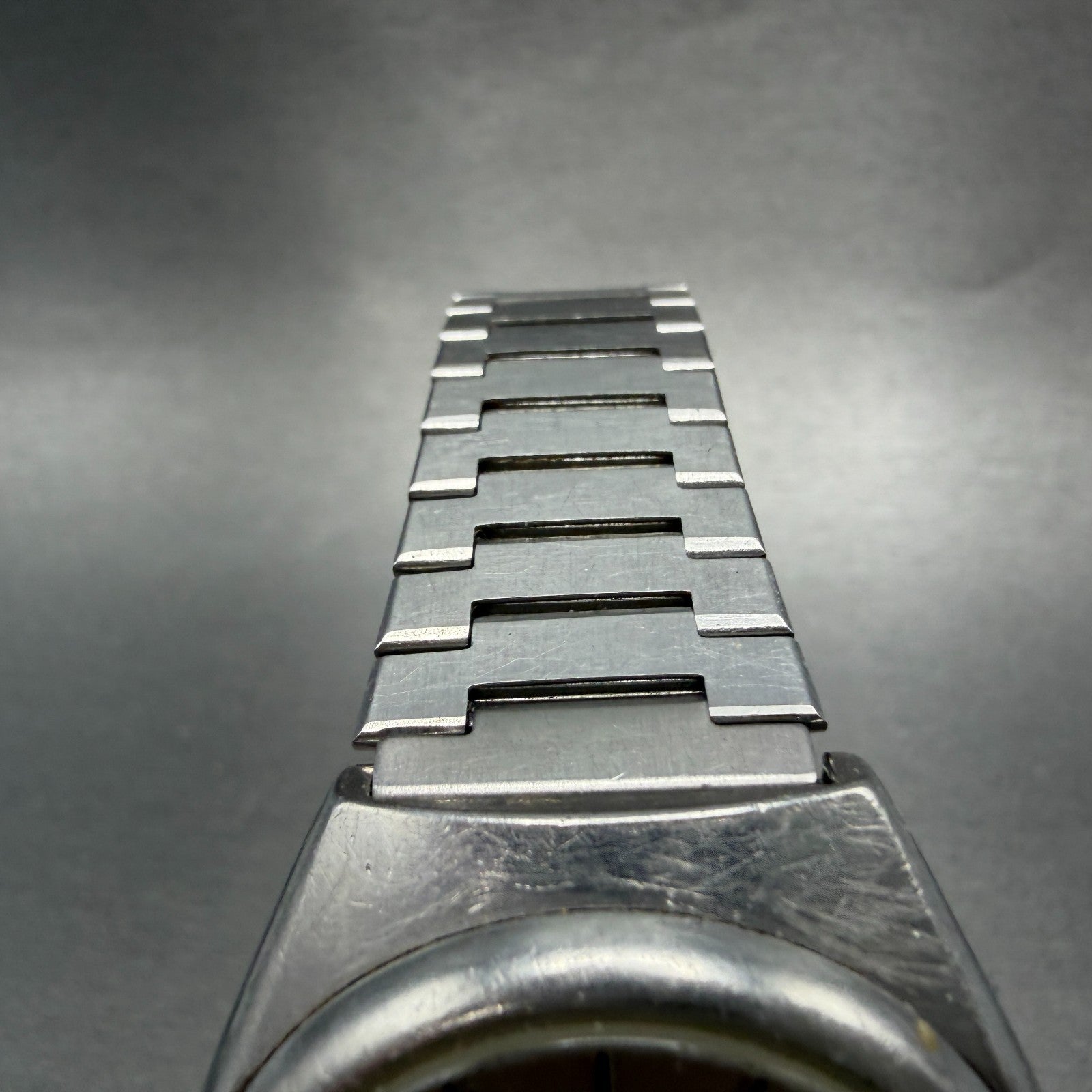 Tissot Seastar Quartz Watch Men Silver Dial Steel Date Round Vintage PARTS5
