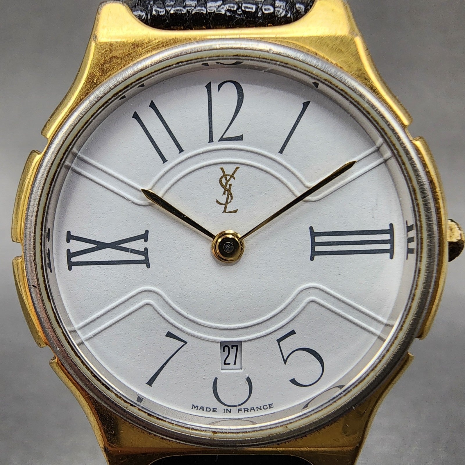 Yves Saint Laurent Watch Women 30mm White Dial Gold Tone Round New Battery1