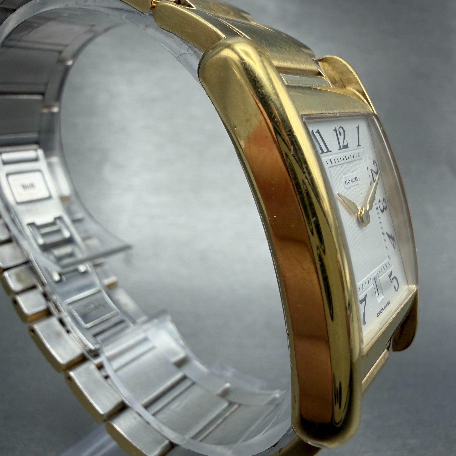 Coach Tank Watch Men 25mm Silver Dial Gold Tone Date 7.073.492 New Battery3