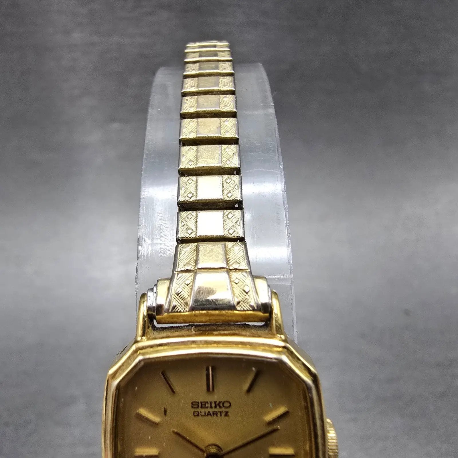 Seiko Watch Women 19mm Champagne Dial Gold Tone Octagon 1428-5069 New Battery4