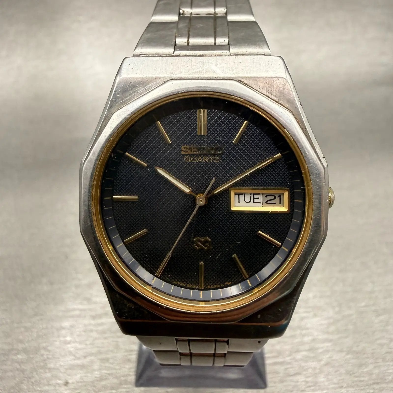 Seiko Watch Men 33mm Gray Dial Silver Tone Round 8C23-6059 New Battery VTG0