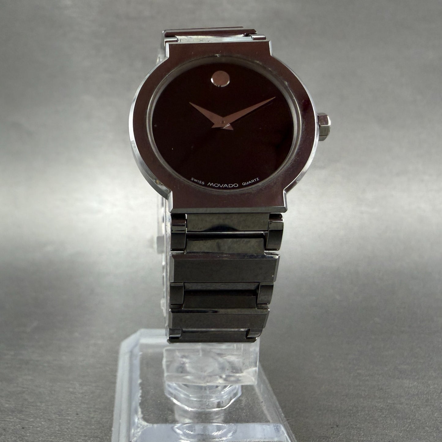 Movado Valor Watch Women 26mm Black Dial Gray Tone Round 89.C1.1841 New Battery5