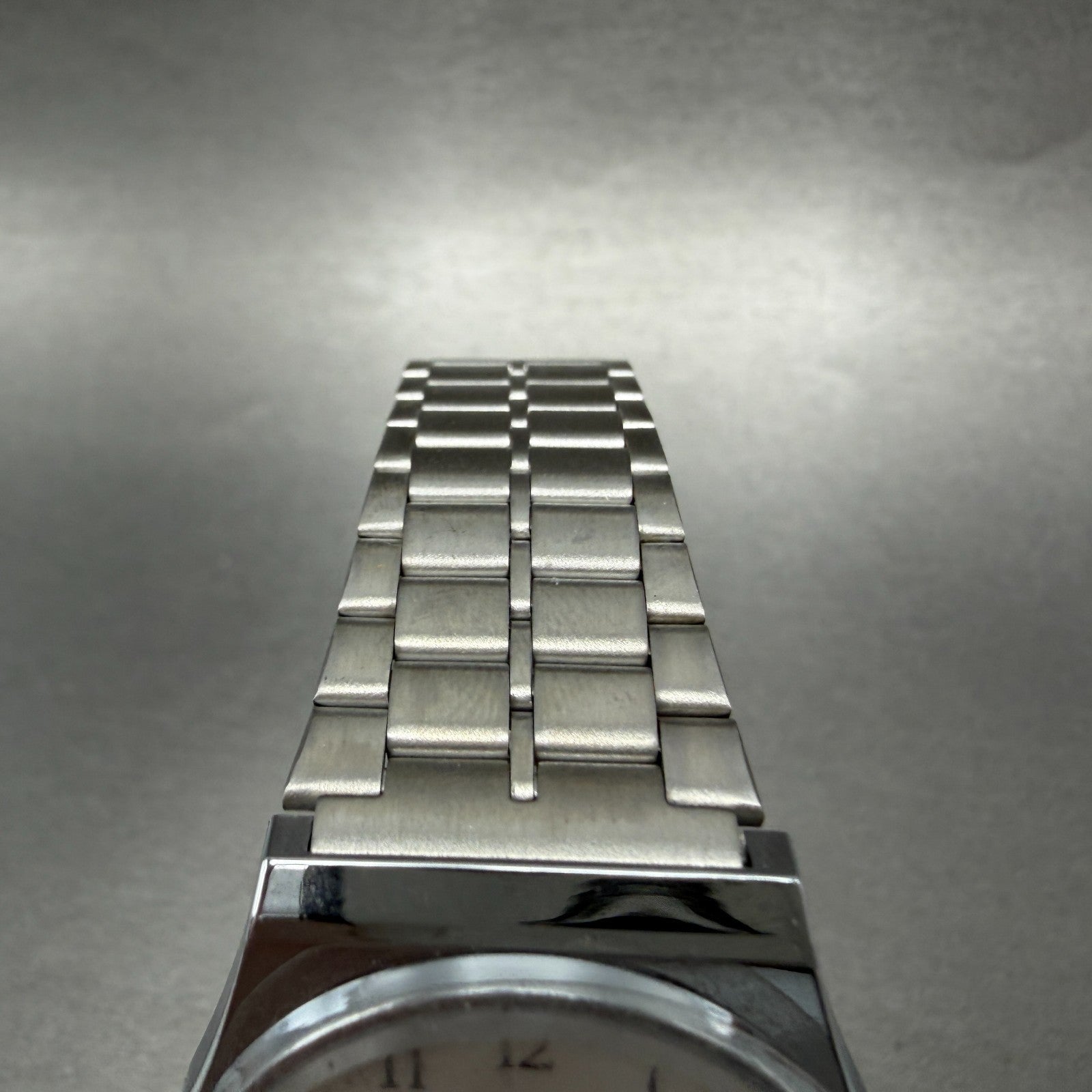 Casio MQ-336 Watch Men 33mm White Dial Silver Tone Round New Battery Vintage ABC4