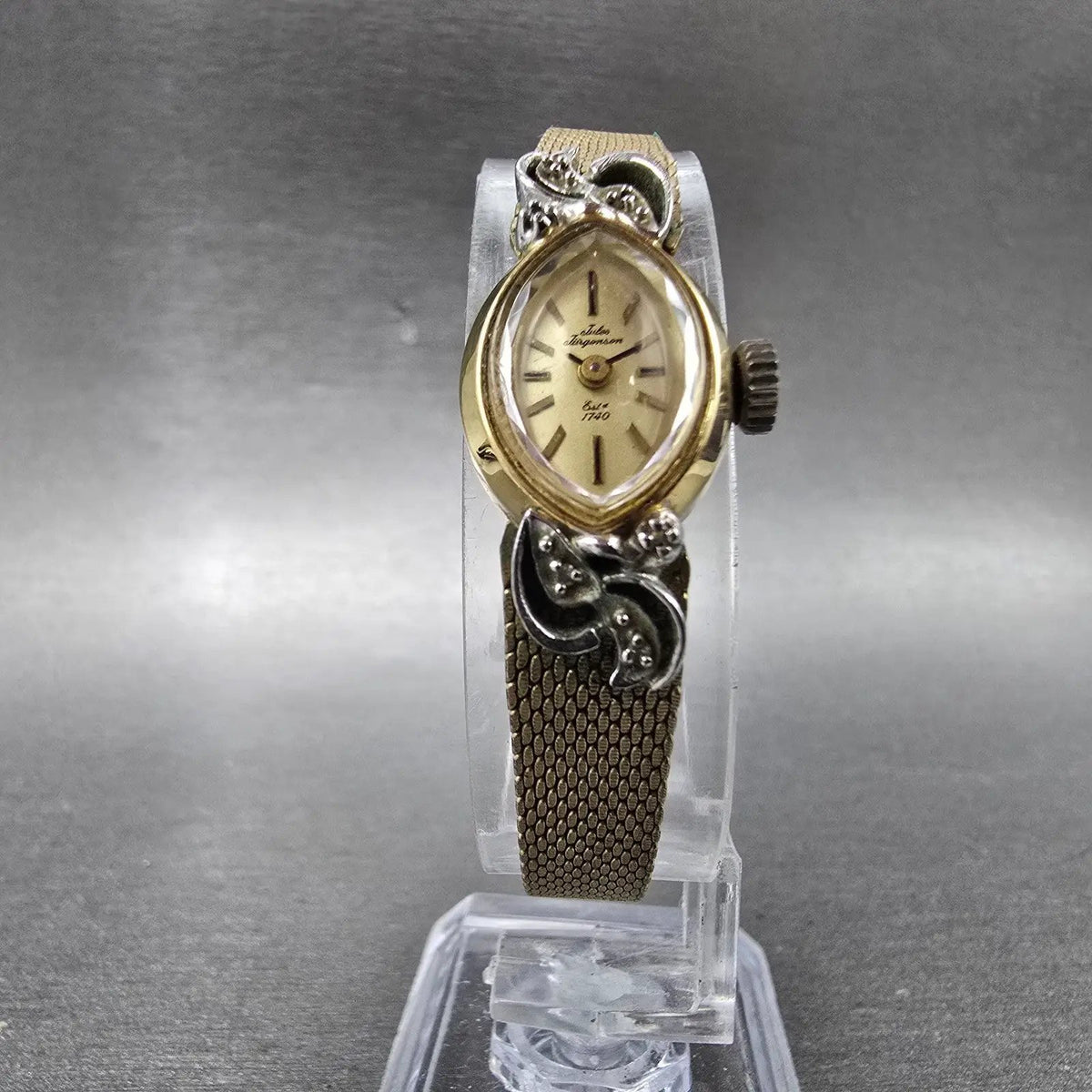 Jules Jurgenson Watch Women 14mm Champagne Dial Gold Oval Gem Set Bezel Manual5