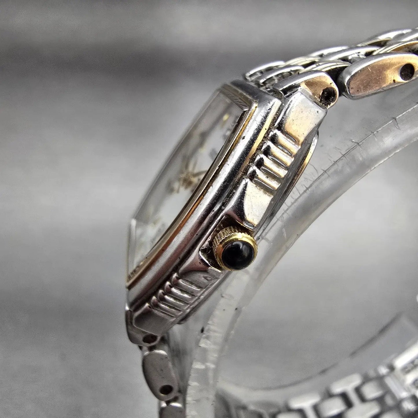 Seiko Watch Women 19mm MOP Dial Silver Tone Rectangle 1N01-0HL0 New Battery VTG2