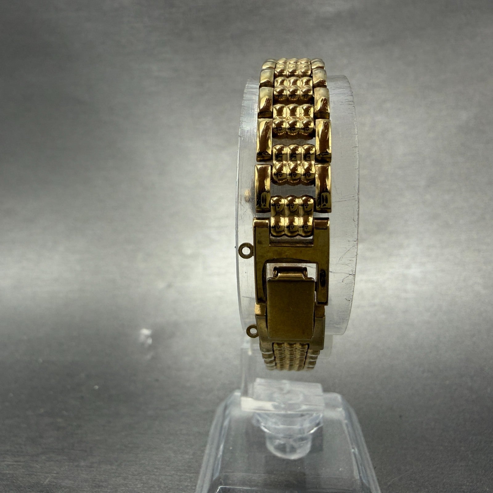 Seiko Watch Women 17mm Silver Dial Gold Ton Oval 2P20-6230 New Battery Vinatge7