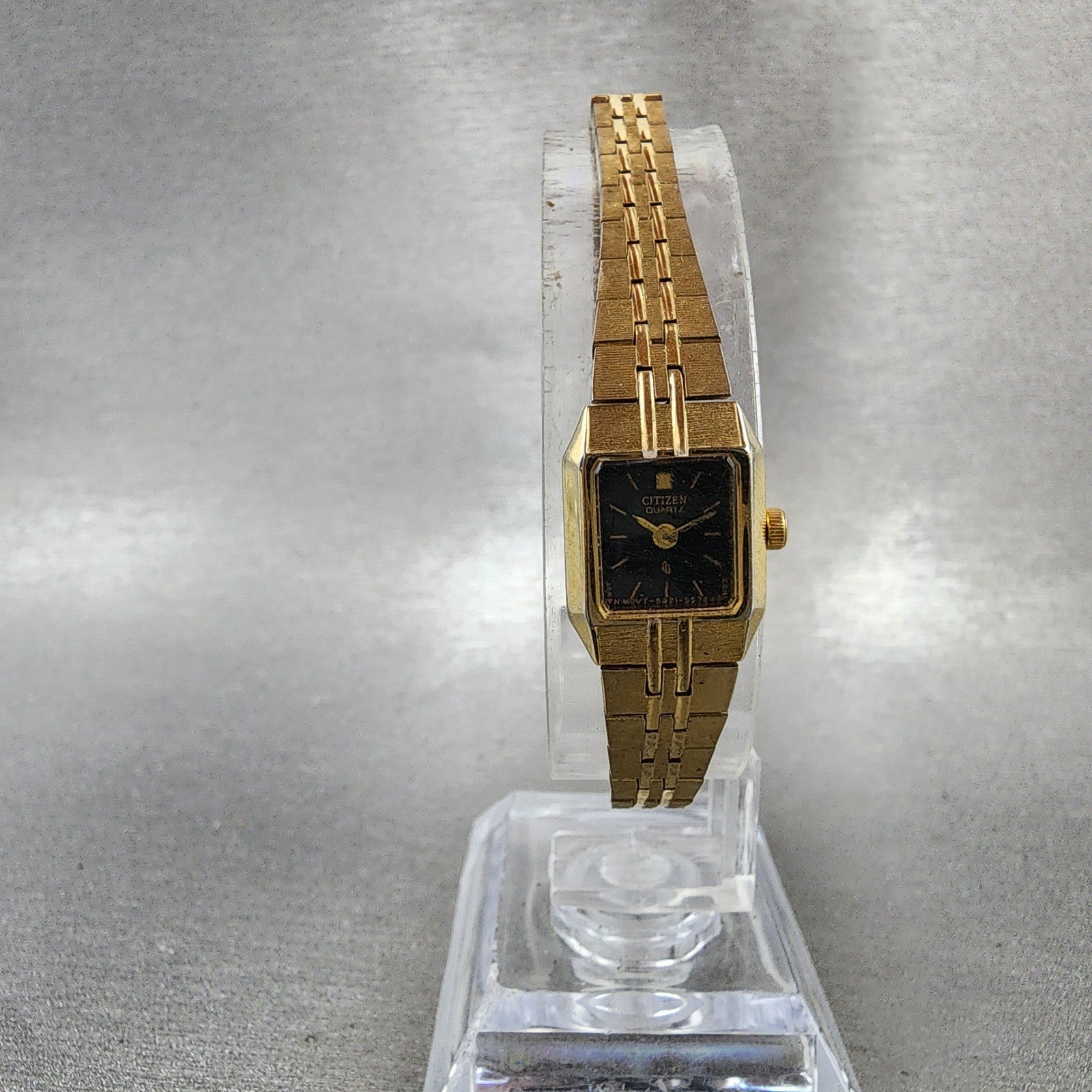 Citizen CQ Tank Watch Women 13mm Black Dial Gold Tone 5421S18531 New Batt5