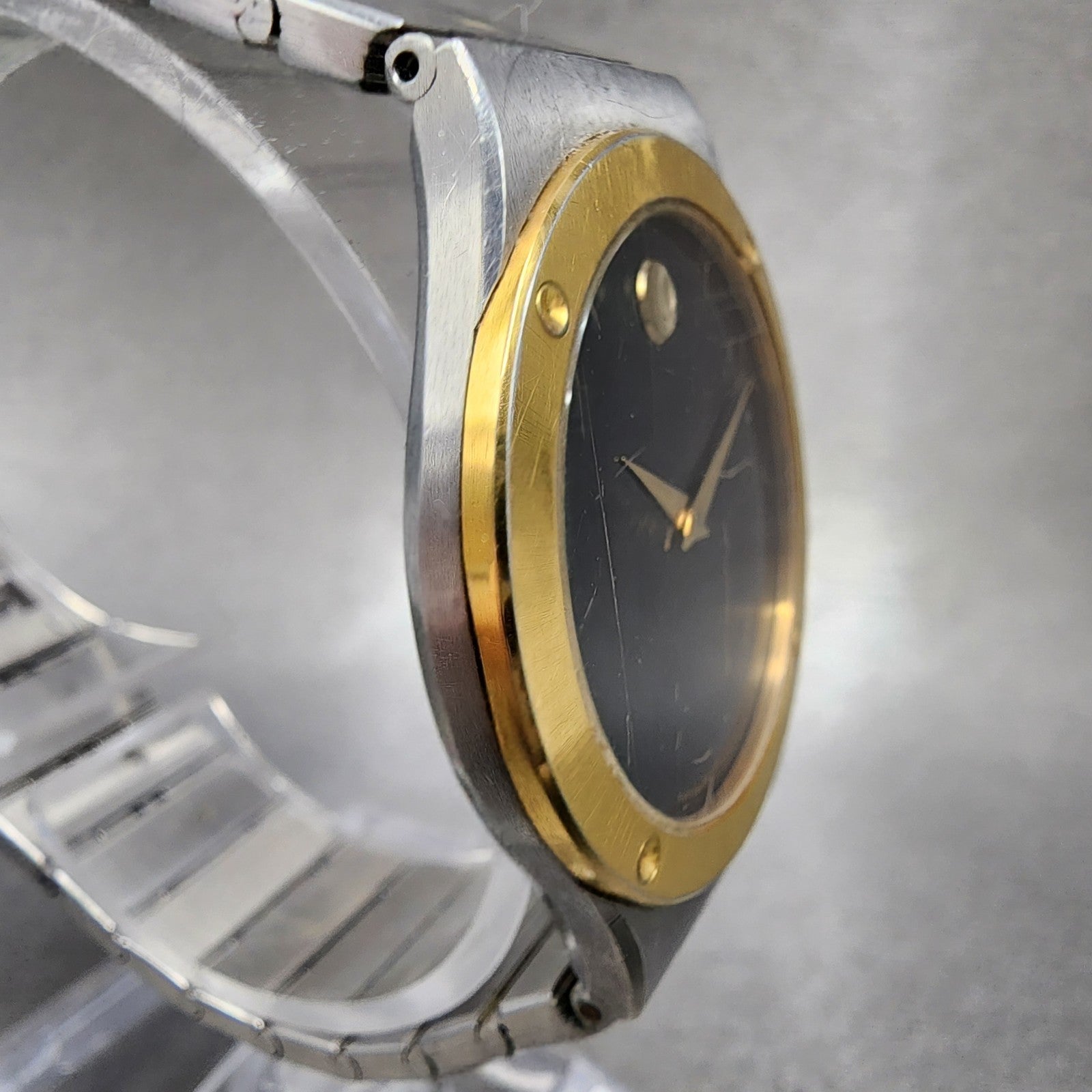 Movado Museum watch Men 32mm Black Dial Two Tone Round 86A2876K New Battery3