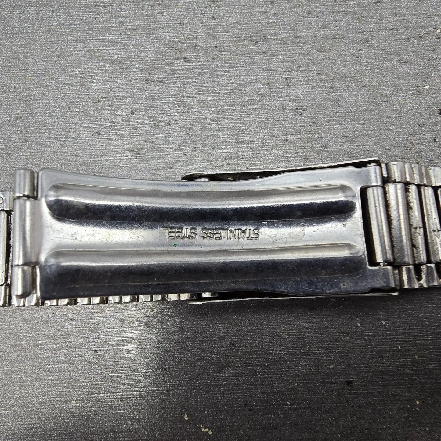 Seiko Bracelet 9mm Stainless Steel Silver Tone Tri Folding Clasp VTG Japan5