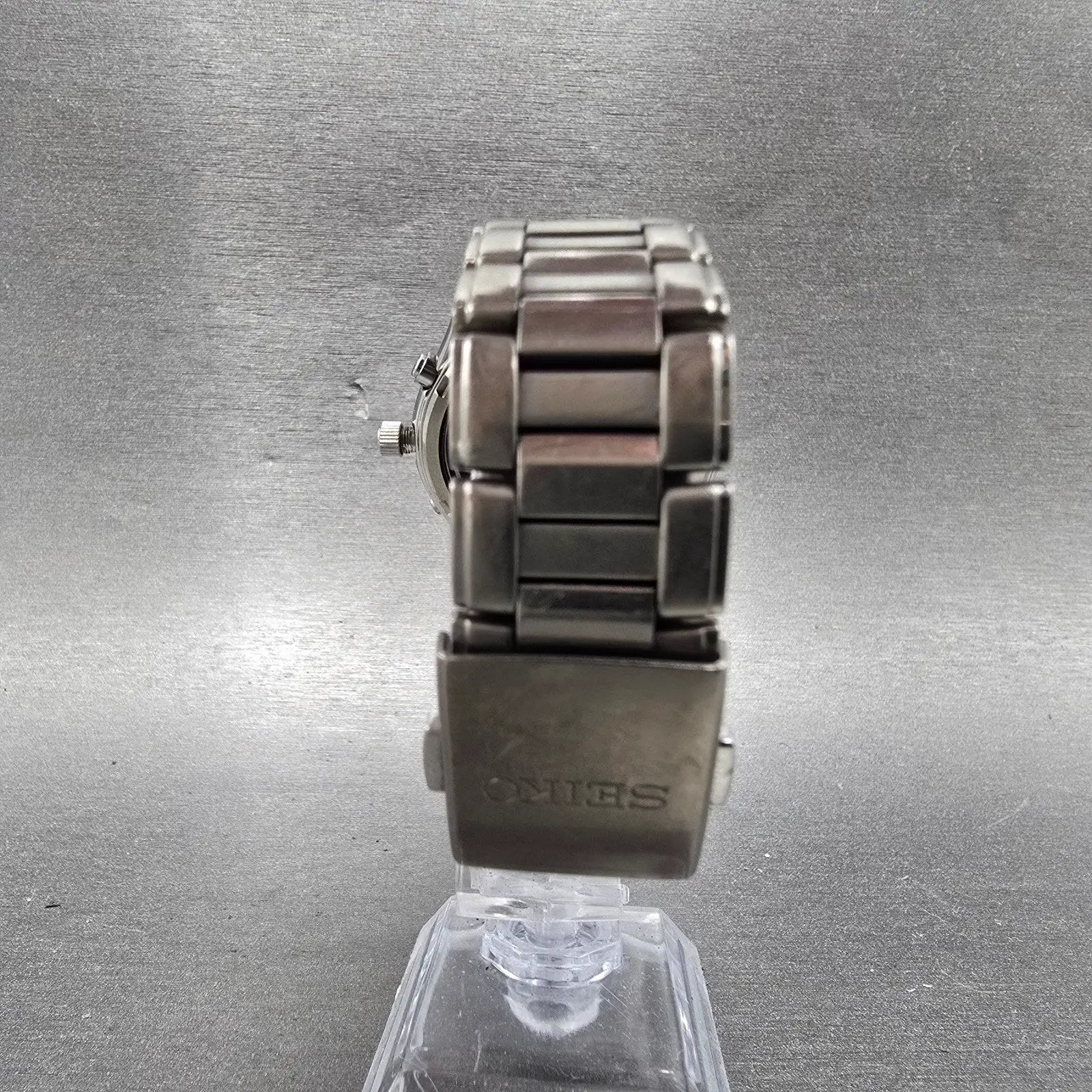 Seiko Solar Watch Men 38mm Silver Dial Titanium Date Atomic 7B22-0AD0 PARTS10
