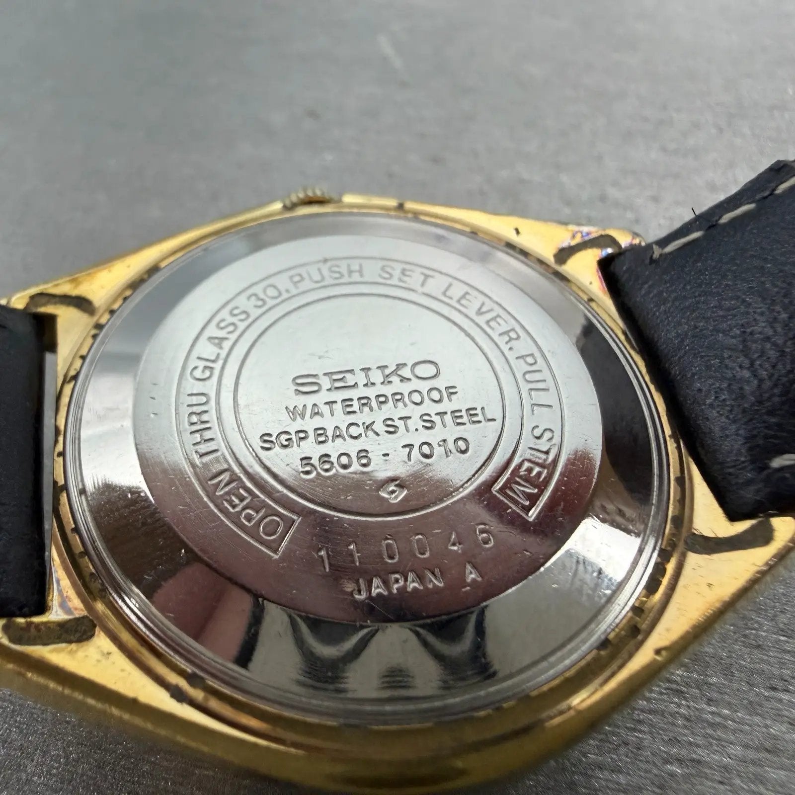 Seiko Lord Matic Watch Men 36mm Champagne Dial Gold Tone Daydate 5606-7010 Runs9