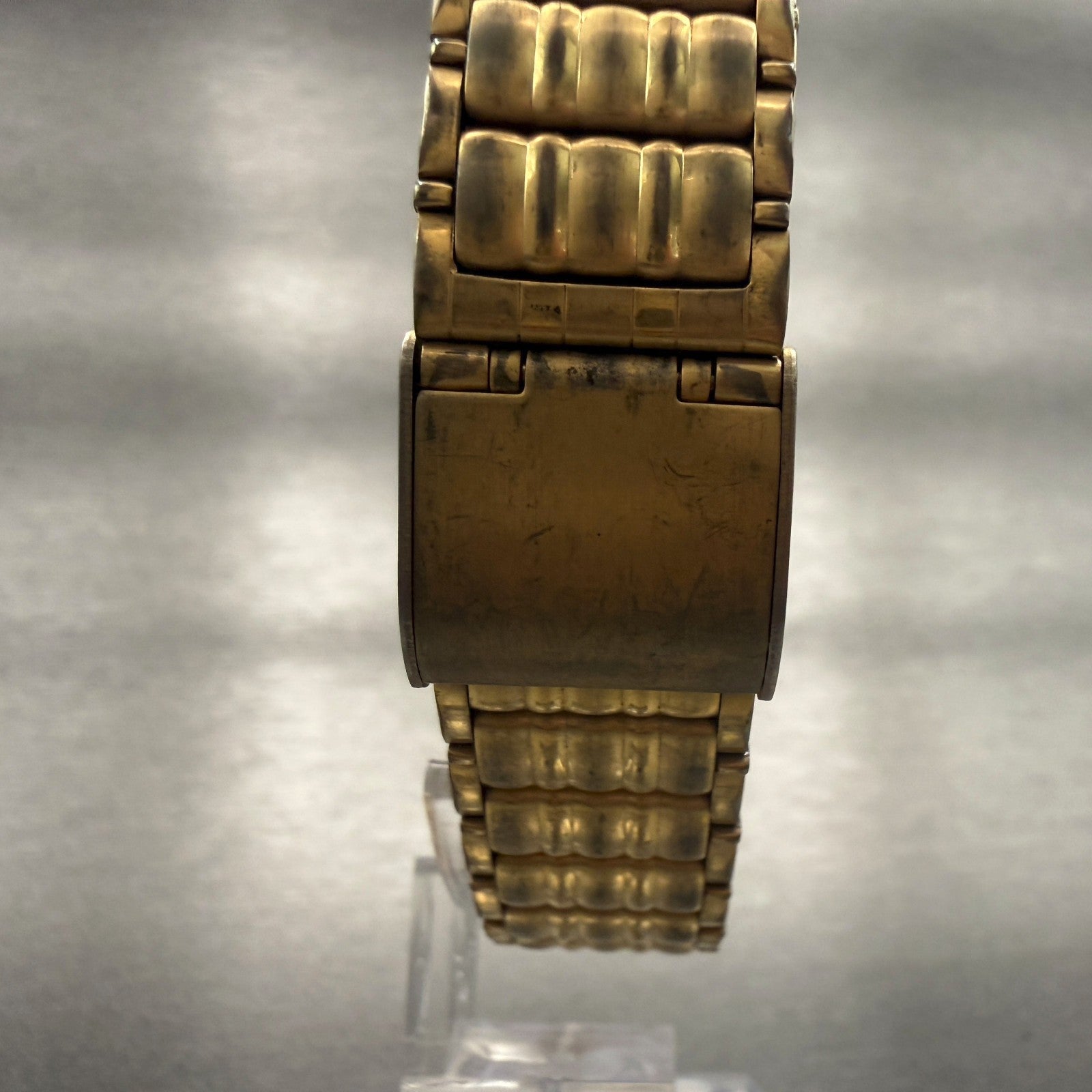 Seiko SX Watch Men 26mm Black Dial Gold Tone Rectangle V701-5J00 New Battery7