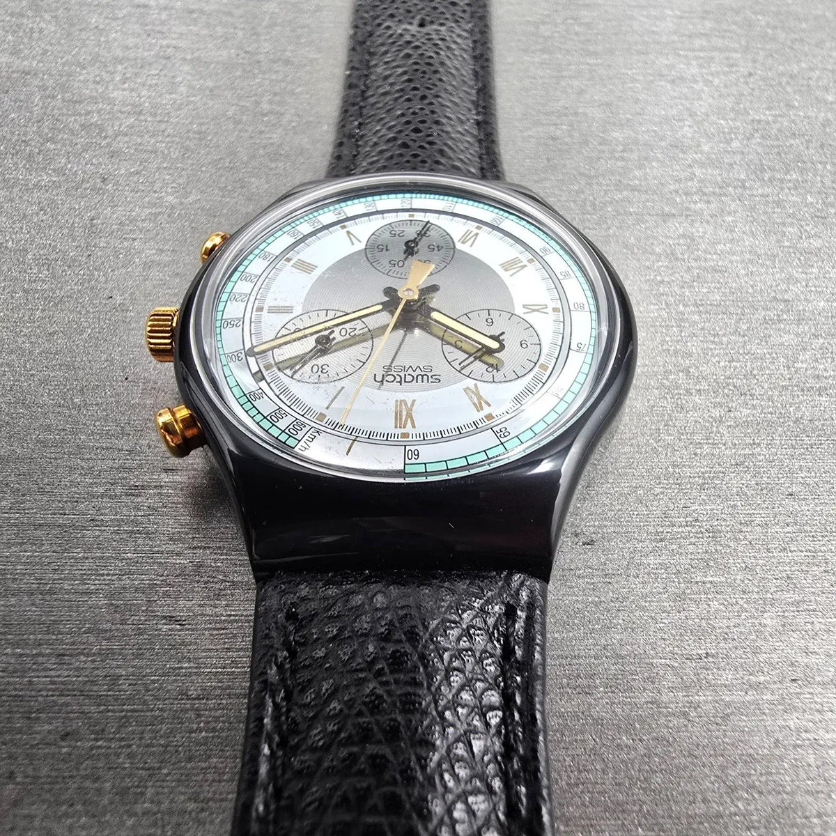 Swatch Chrono Colossal Watch Men 38mm Silver Dial Black Case SCB109 New Batt NOS7