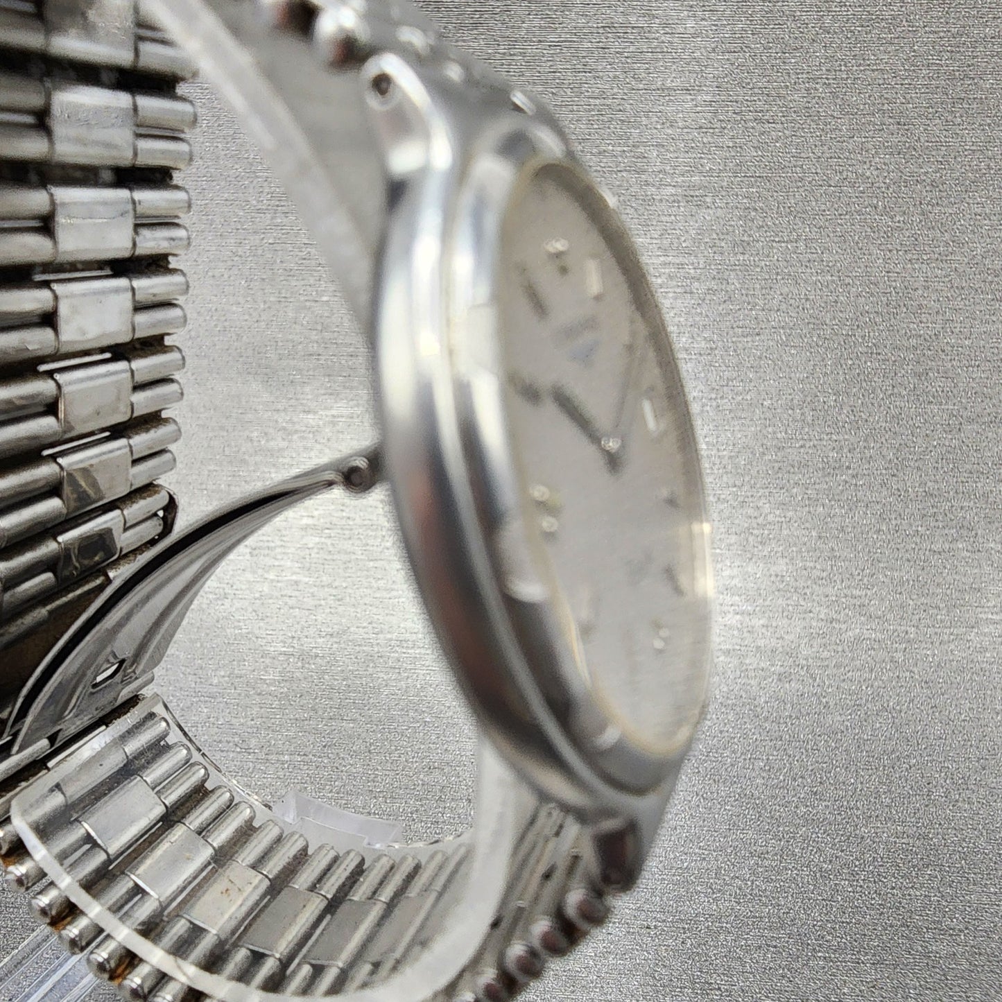 Longines Conquest Watch Men 32mm Silver Dial Steel Date Round New Battery3
