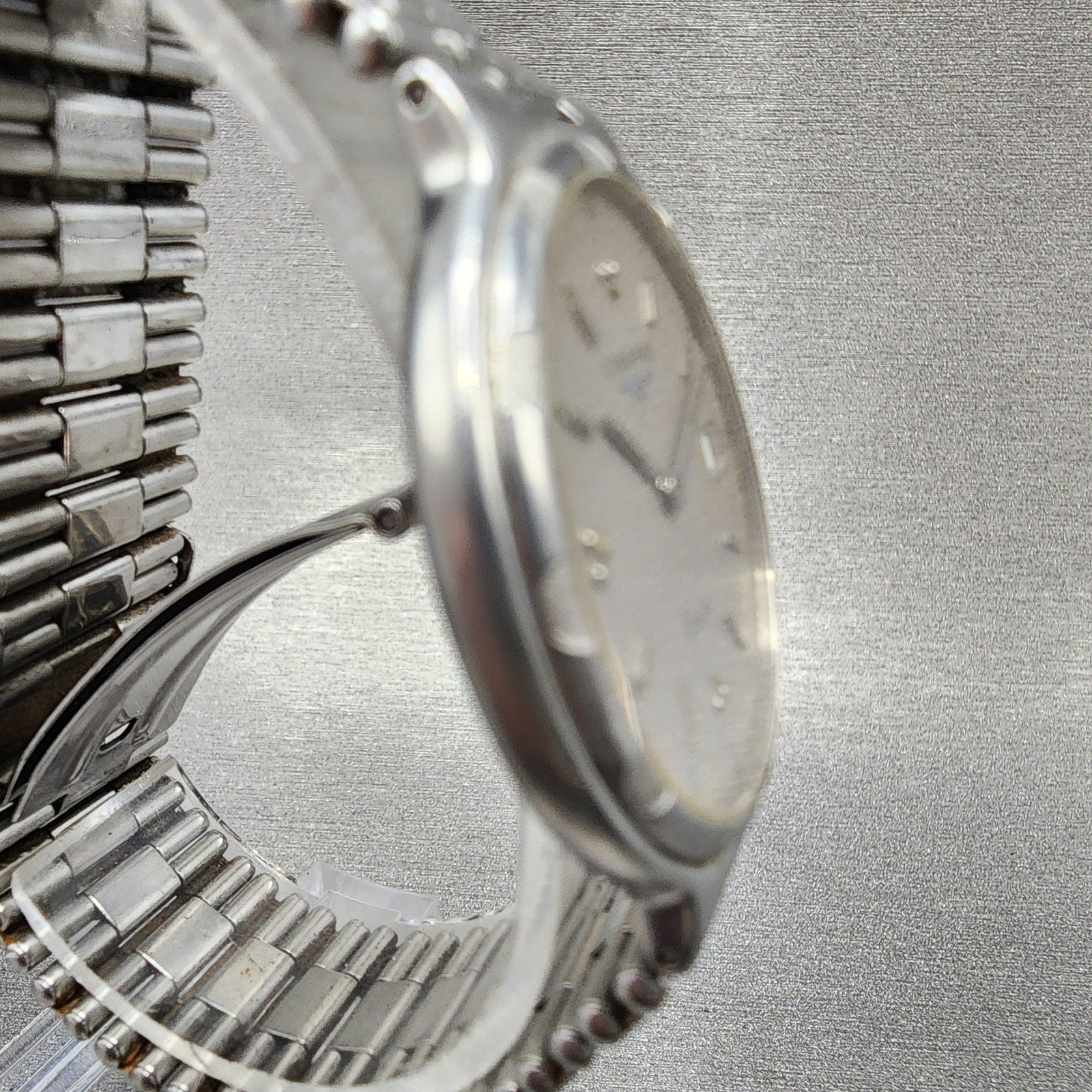 Longines Conquest Watch Men 32mm Silver Dial Steel Date Round New Battery3