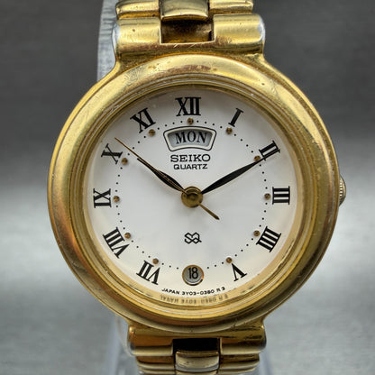 Seiko SQ Watch Women 24mm White Dial Gold Tone Daydate Round 3Y030200 New Batt1