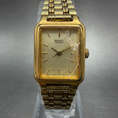 Seiko Tank Watch Women 18mm Champagne Dial Gold Tone Rectangle V401-5129 NewBat00