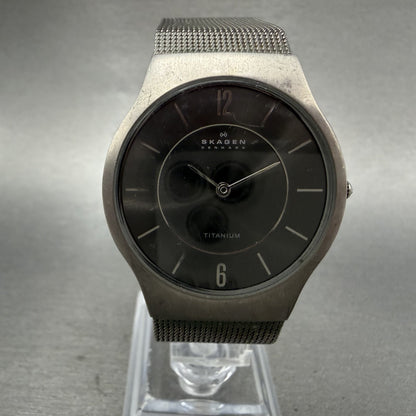 Skagen Watch Men 34mm Gray Dial Titanium Round Mesh Band 233LTTM New Battery0