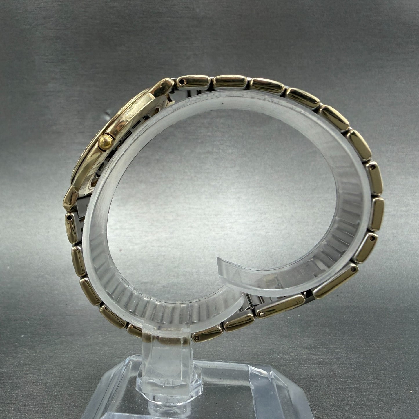 Yves Saint Laurent Watch Women 31mm White Dial Gold Tone Round NO CASEBACK PARTS7