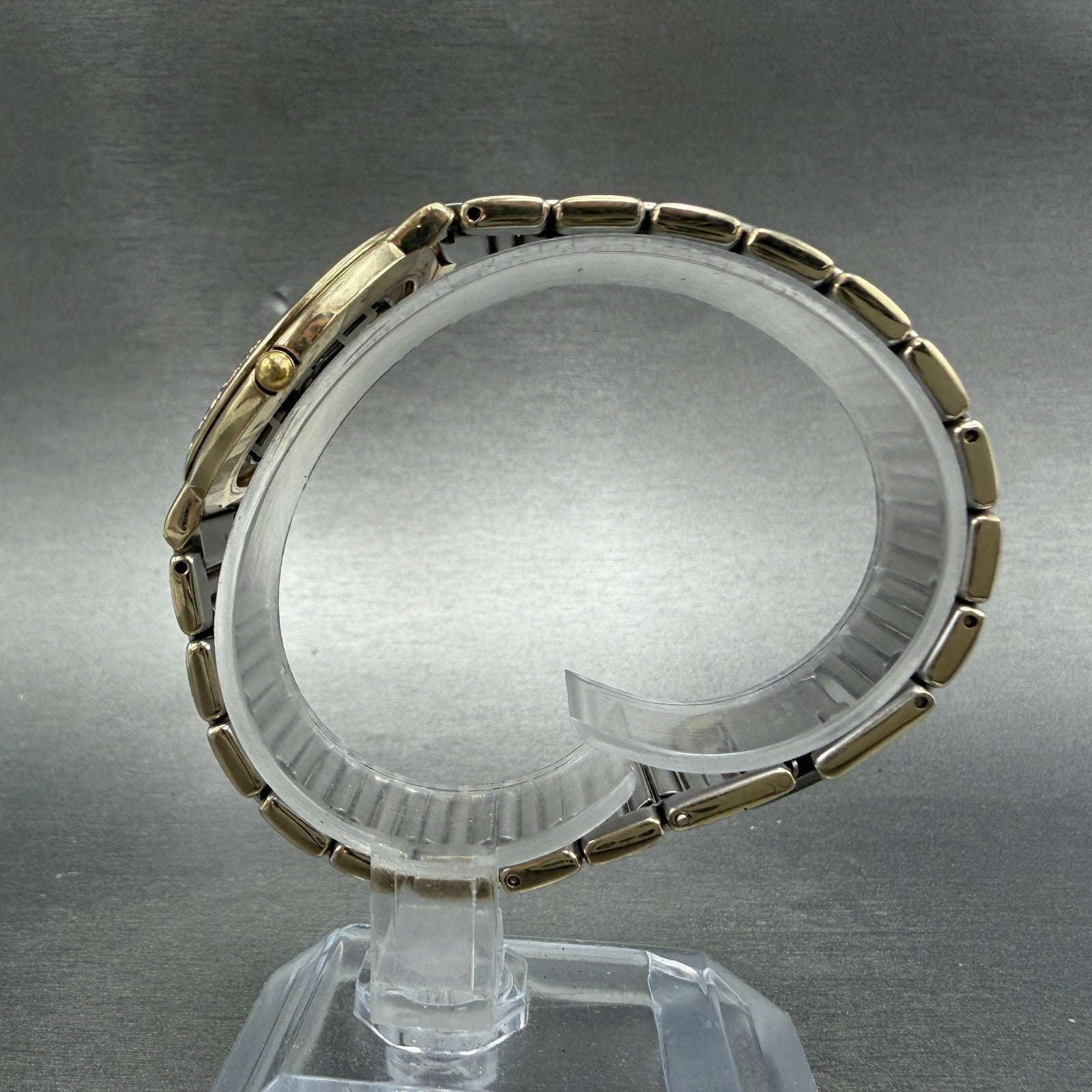 Yves Saint Laurent Watch Women 31mm White Dial Gold Tone Round NO CASEBACK PARTS7