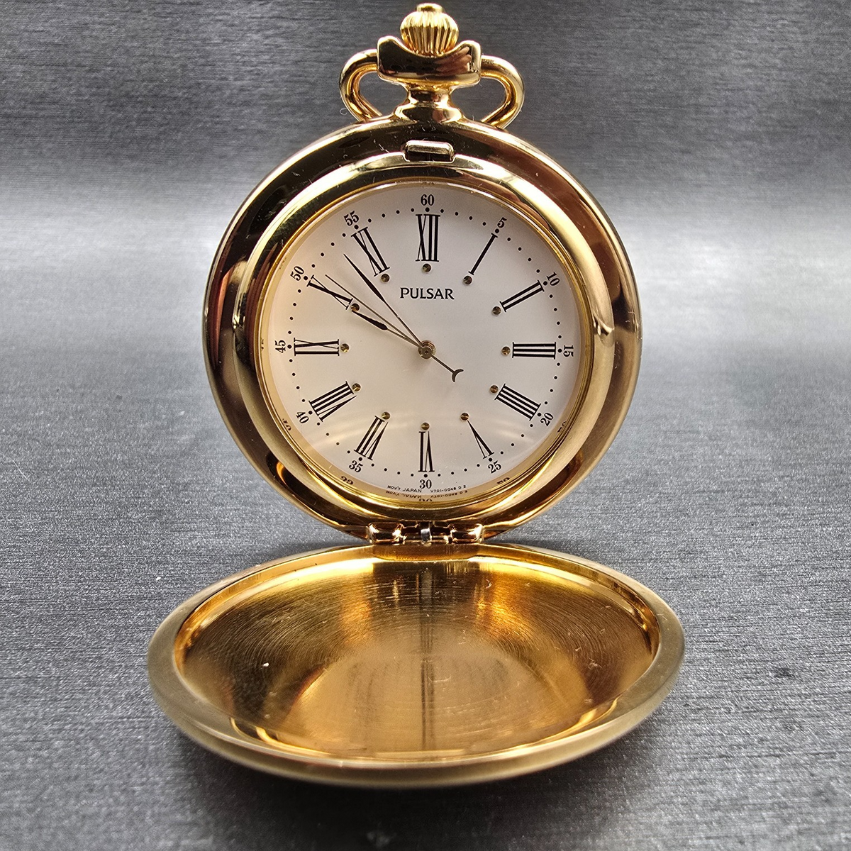 Pulsar Pocket Watch Men 46mm White Dial Gold Tone V701-0B60 New Battery0