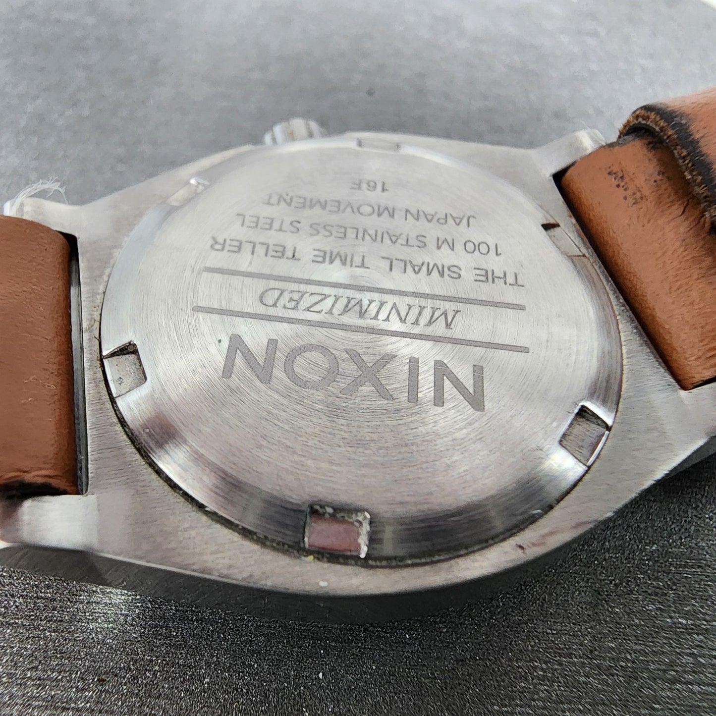 Nixon Time Teller Watch Women 26mm Silver Dial Silver Tone Round New Battery9