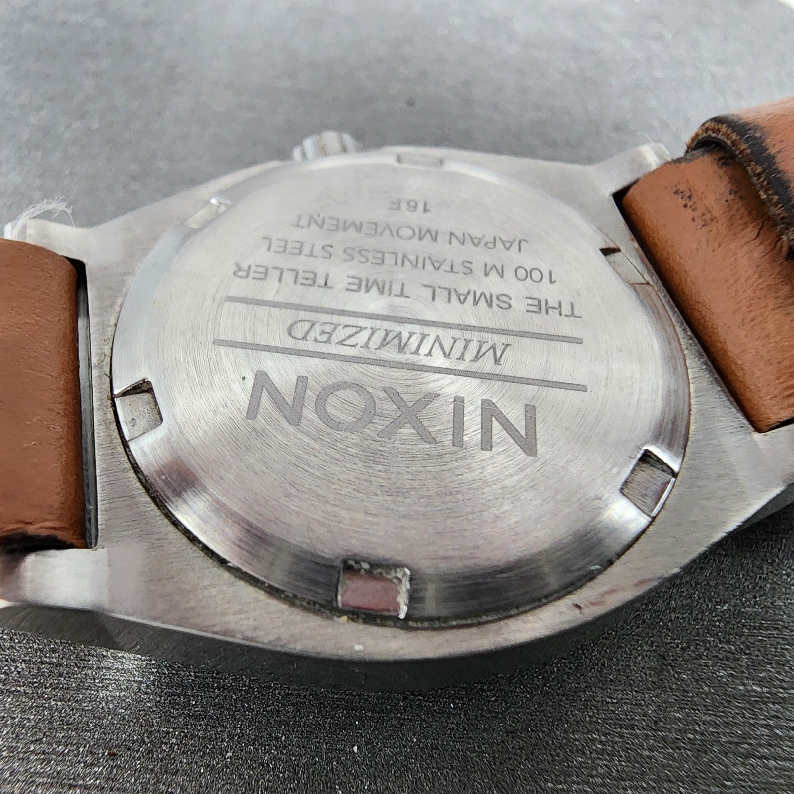 Nixon Time Teller Watch Women 26mm Silver Dial Silver Tone Round New Battery9