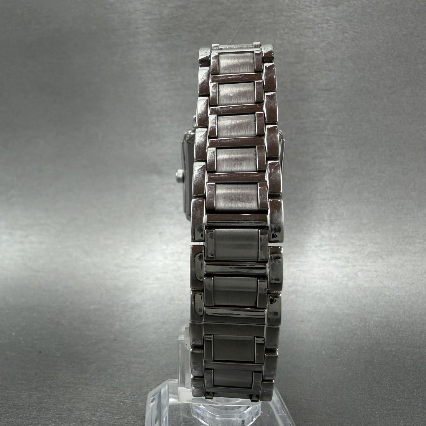 Bulova Tank Watch Women 26mm MOP Dial Silver Tone Rectangle 96R107 New Battery7
