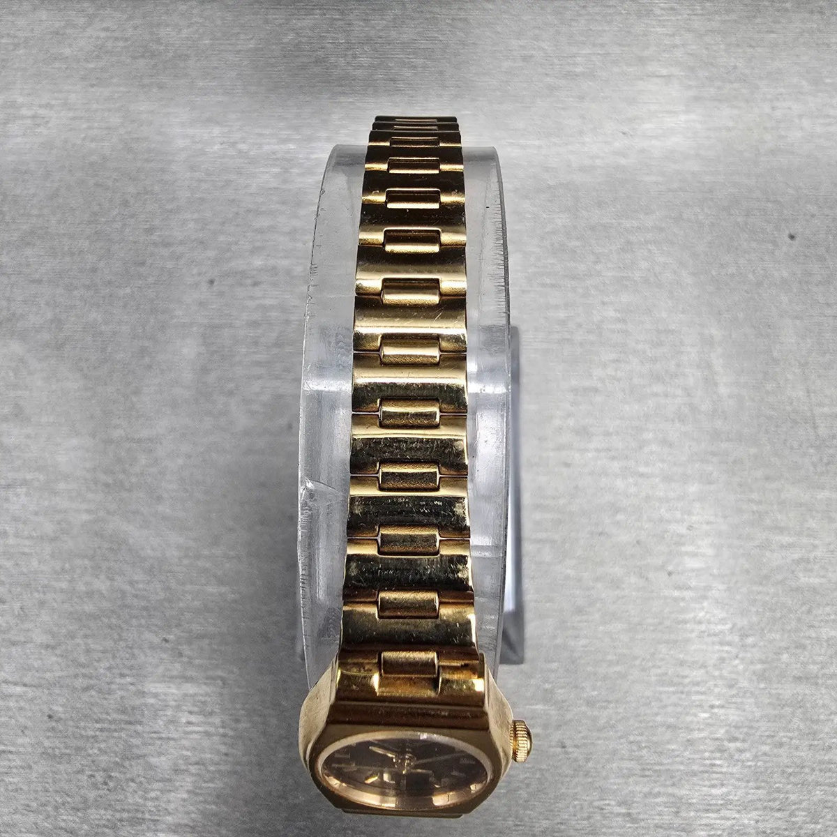 Seiko Watch Women 17mm Black Dial Gold Tone Oval 2Y01-5C89 New Battery Vintage4