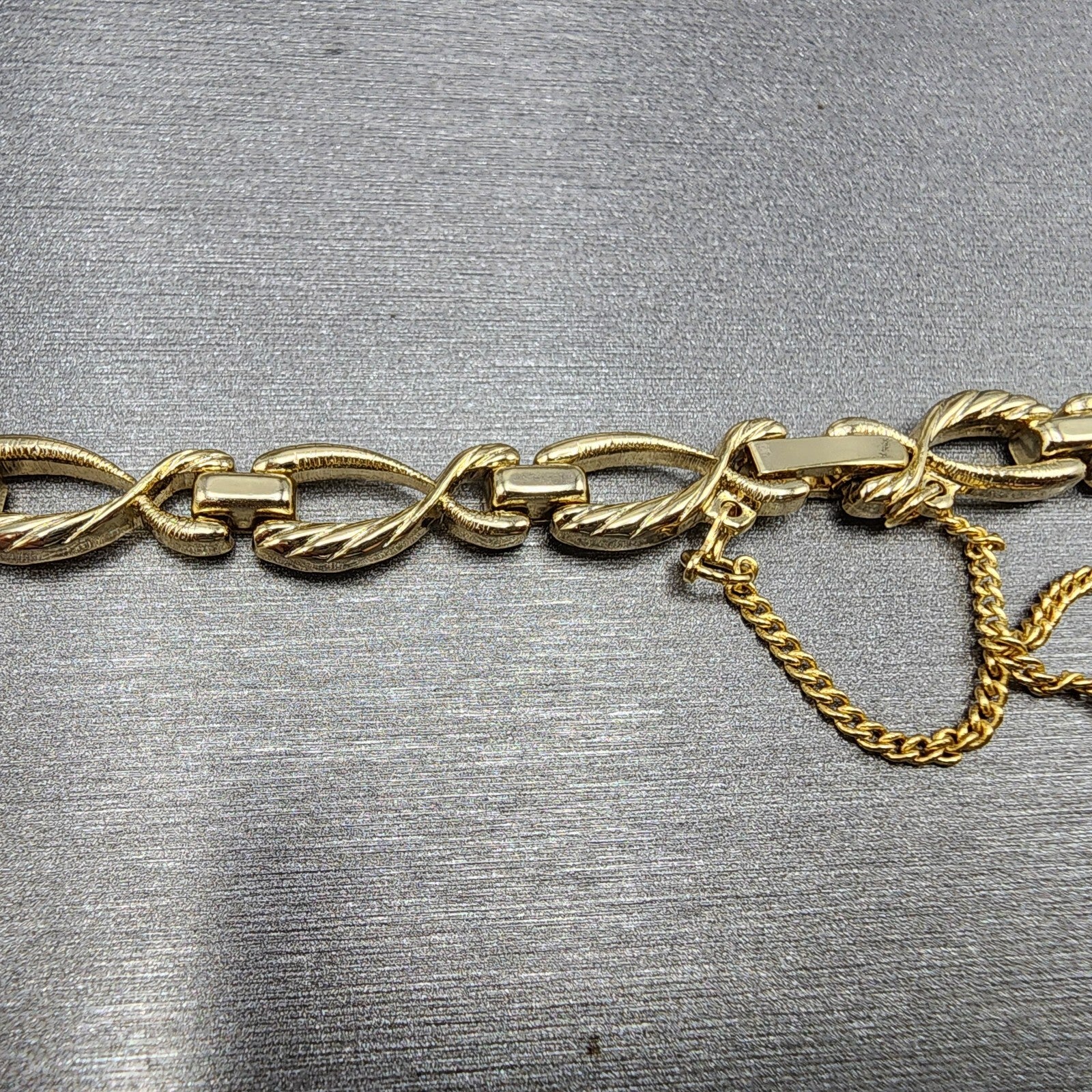 Omega De Ville Watch Women 21mm Gold Dial Gold Plated Cal 1375 591.0276 PARTS13