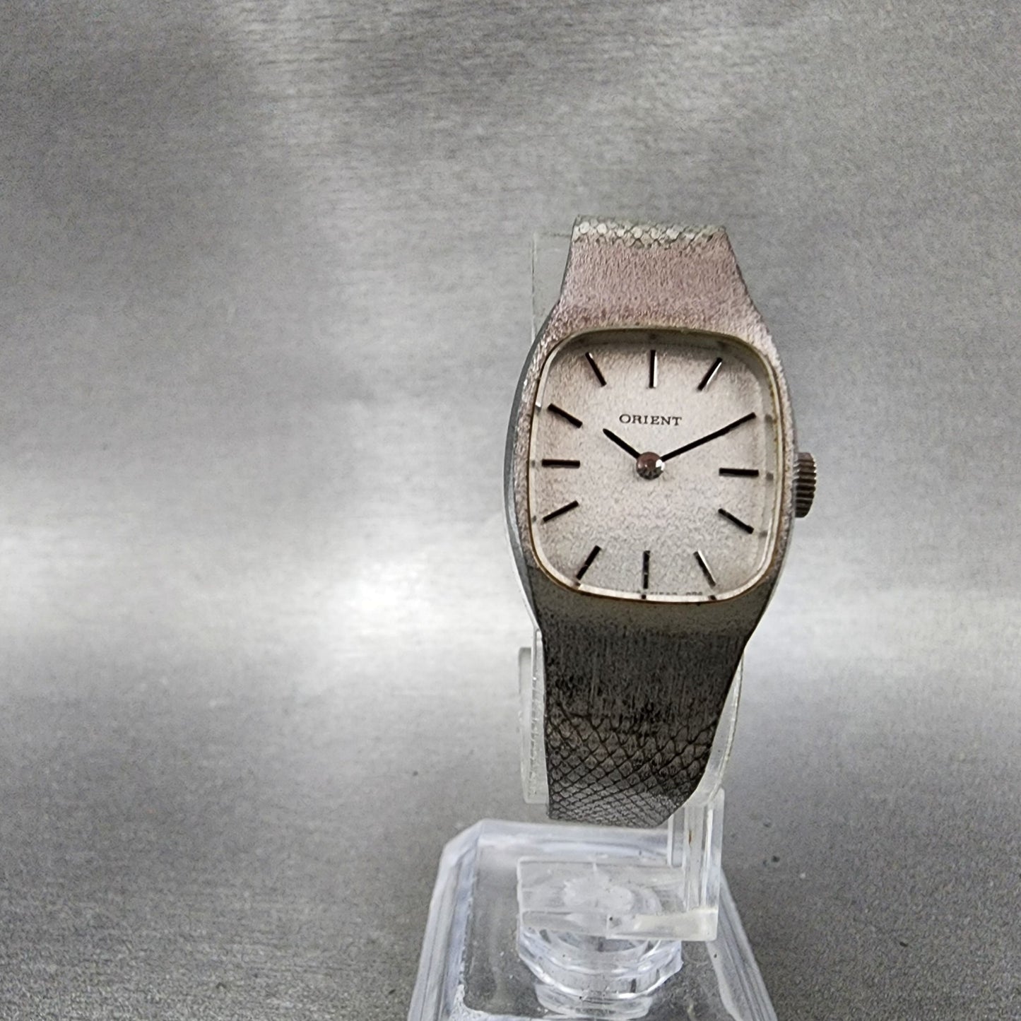 Orient Tank Watch Women 19mm White Dial Silver Tone Manal Wind Rectangle Runs5