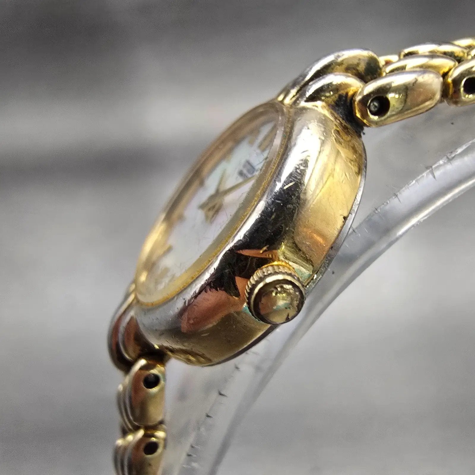 Citizen Watch Women 20mm MOP Dial Gold Tone Round 3220-S36513 New Battery VTG2