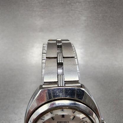 Seiko Special Watch Women 27mm Silver Dial Silver Tone Automatic 2202-0080 Run
