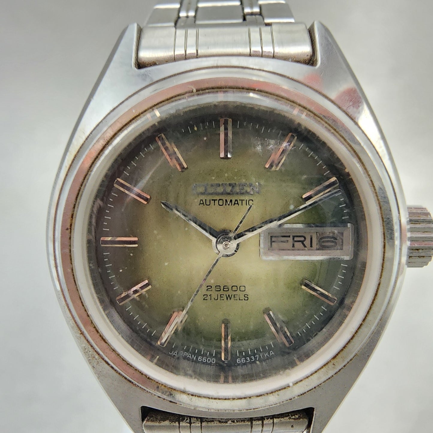 Citizen Automatic Watch Women 25mm Green Dial Steel Day date Round Runs VTG1