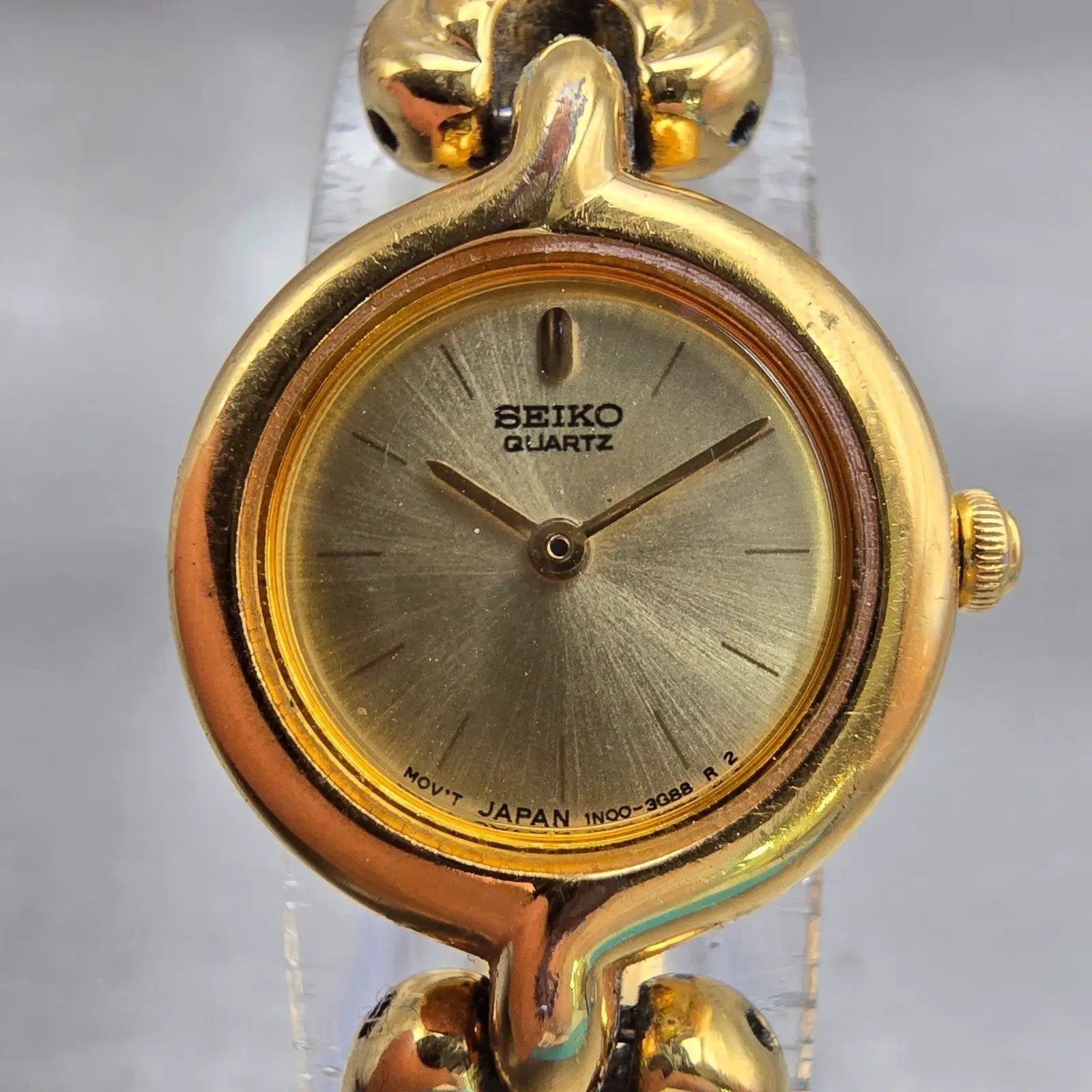 Seiko Watch Women 20mm Gold Dial Gold Tone Round 1N00-0K59 New Battery Vintage1